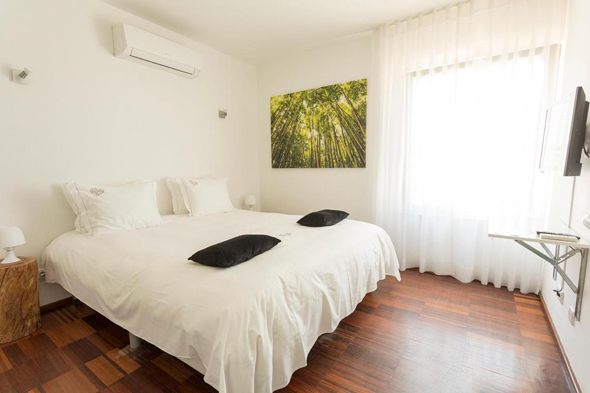 One2Seven Aparthotel Ferragudo  Exterior photo