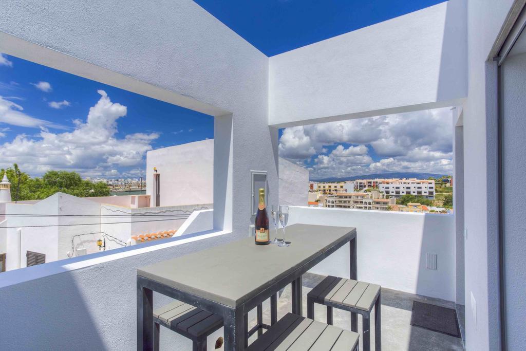 One2Seven Aparthotel Ferragudo  Exterior photo